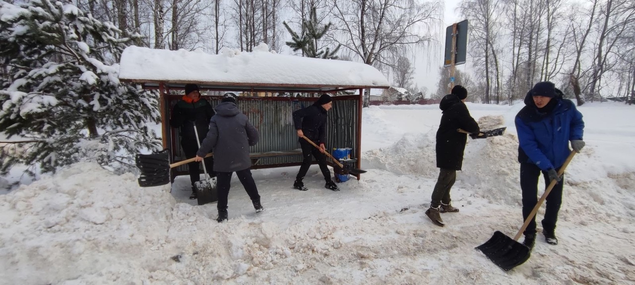 Участие в общеобластном субботнике.